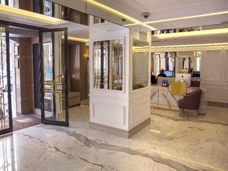 Hotel Mina photo 1