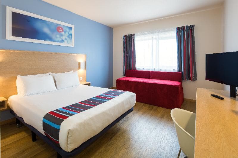 Travelodge Barcelona Fira 3