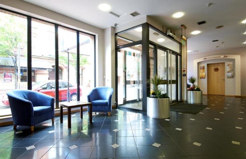 Travelodge Belfast Central (Adults Only) 3