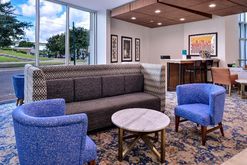 Holiday Inn Express New Orleans - St Charles 2