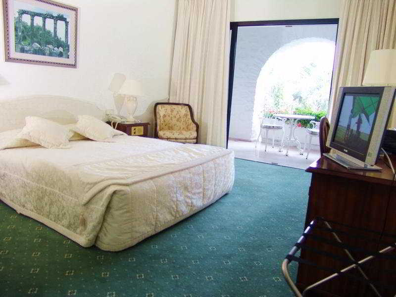 Karia Princess 4