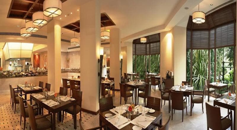 The Leela Mumbai 4