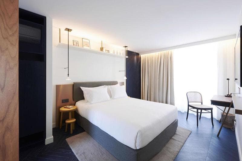 Amastan Paris 5