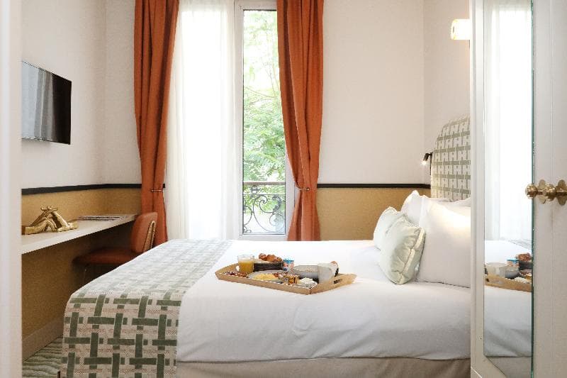 The Five Hotel 4