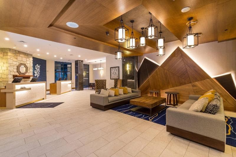 Delta Hotels Whistler Village Suites 5