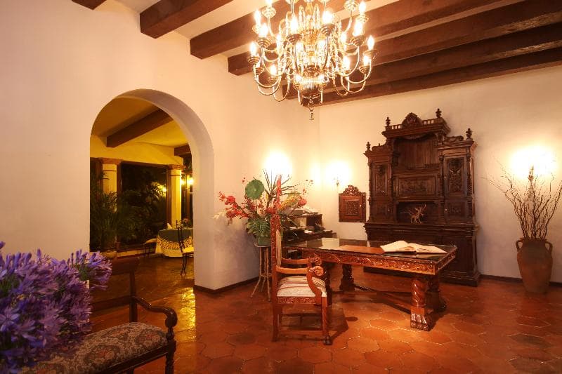 Hacienda Los Laureles 4