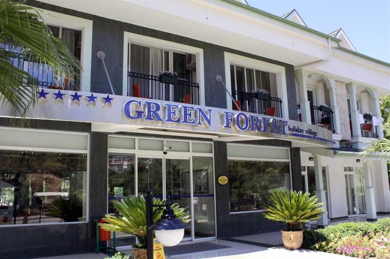 Green Forest Holiday Village 4