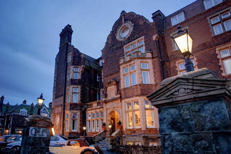 Best Western Plus Burlington Hotel 5