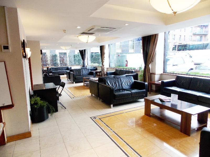 Wembley International Hotel 5