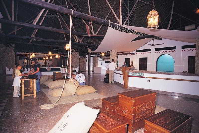 Voyager Beach Resort 3