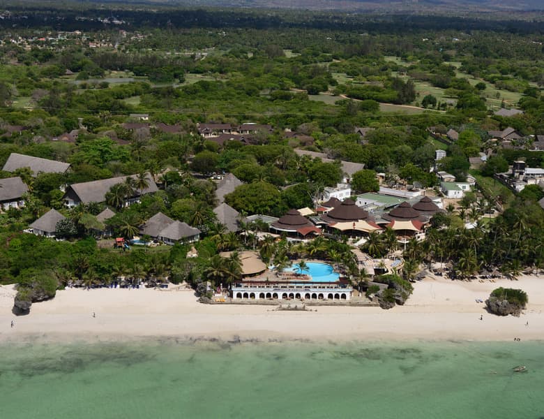 Leopard Beach Resort & Spa photo 1