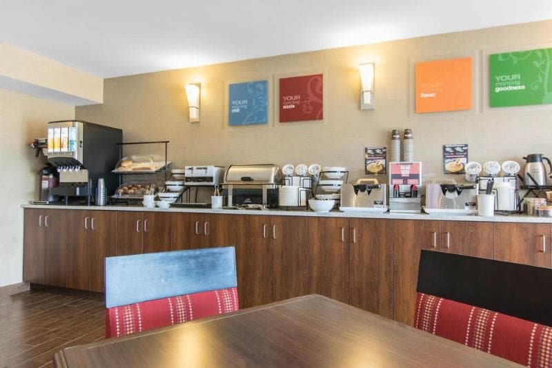 Comfort Inn Dartmouth photo 1