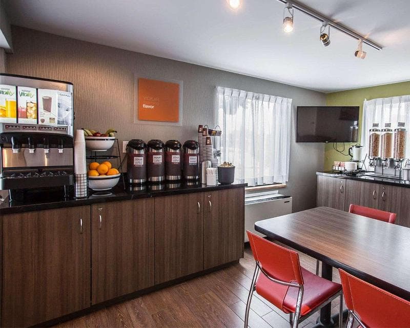 Comfort Inn Ottawa East 2