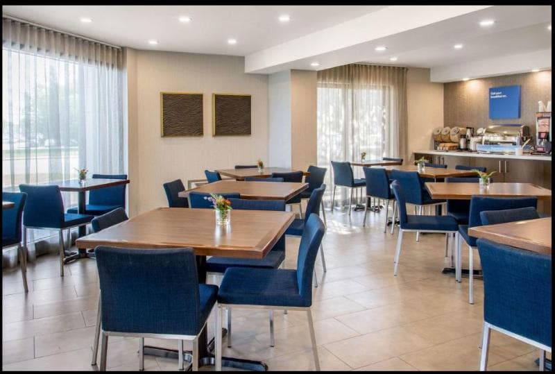 Comfort Inn Montreal Aeroport 3