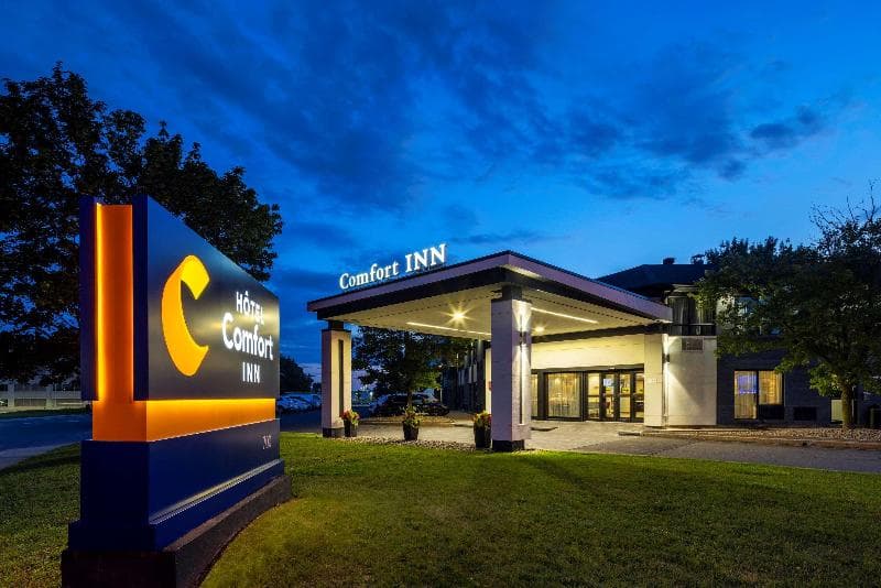 Comfort Inn Montreal Aeroport photo 1