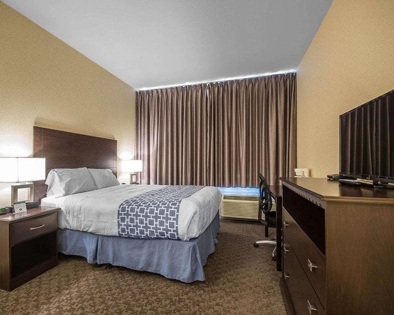Motel 6 Surrey Bc (Ex Econo Lodge) 3