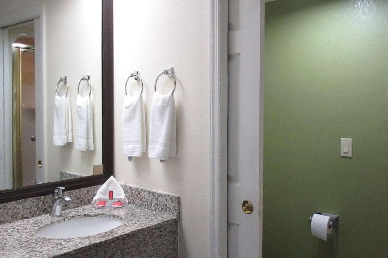 Rodeway Inn  Albany 3