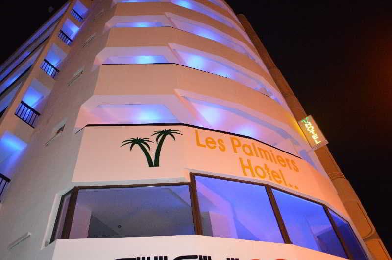 Les Palmiers Hotel 2