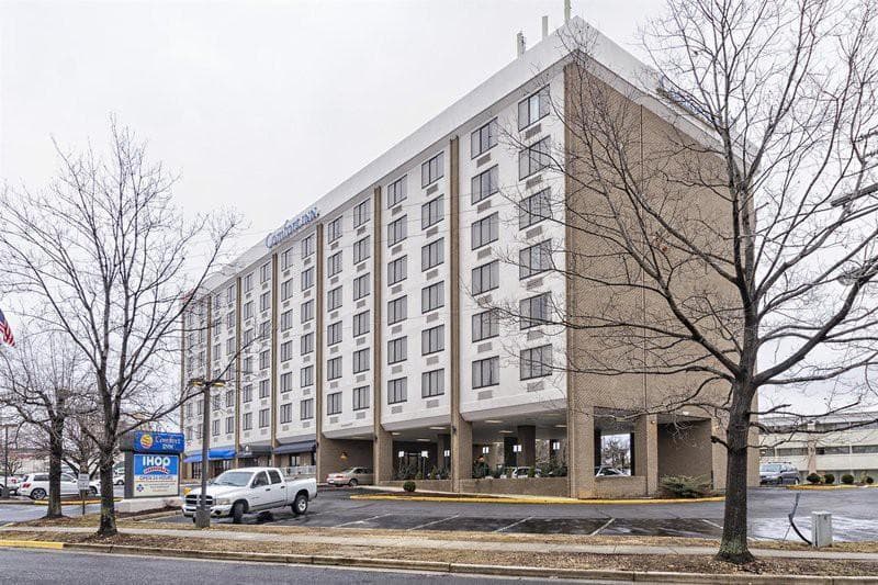 Fairfield Inn & Suites By Marriott Alexandria West 5