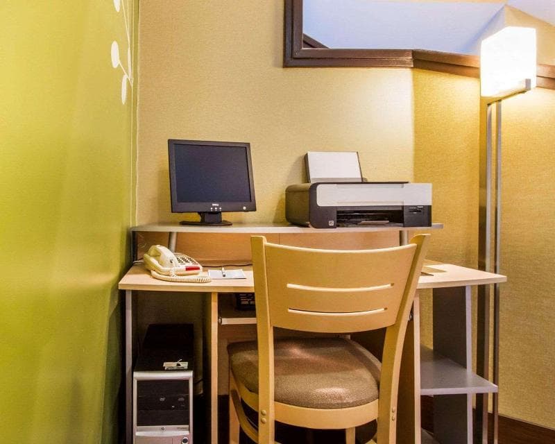 Econo Lodge Amarillo East photo 1