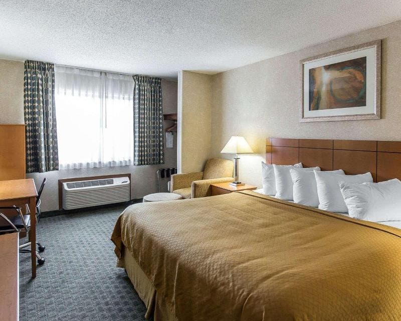Quality Inn At Collins Road photo 1
