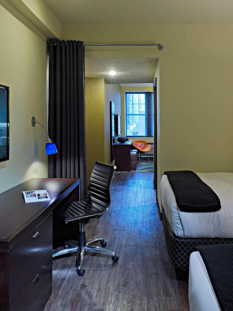 ACME Hotel Company Chicago 5