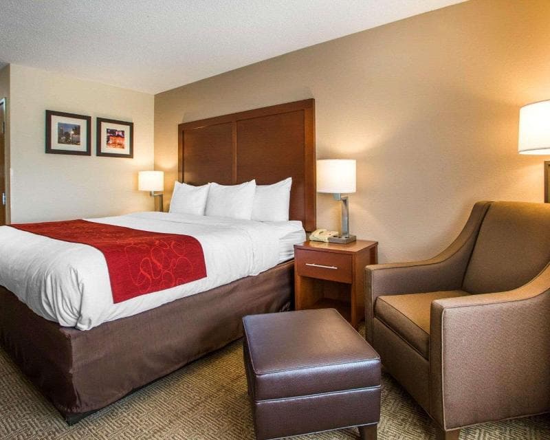 Comfort Suites 5