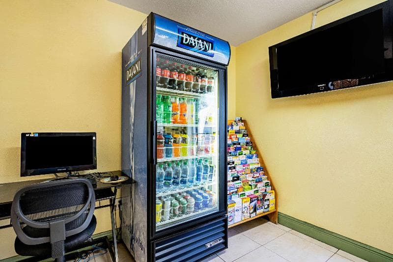 Quality Inn And Suites Hollywood Boulevard photo 1
