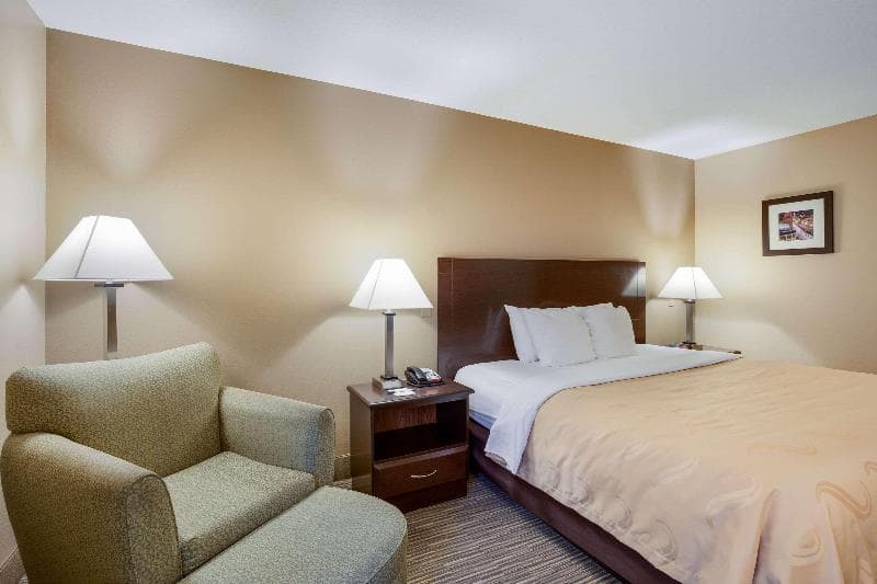 Quality Inn I-70 Near Kansas Speedway 3
