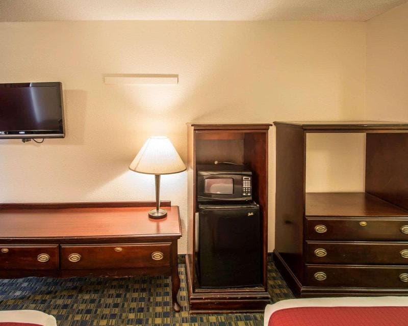 Quality Inn 2