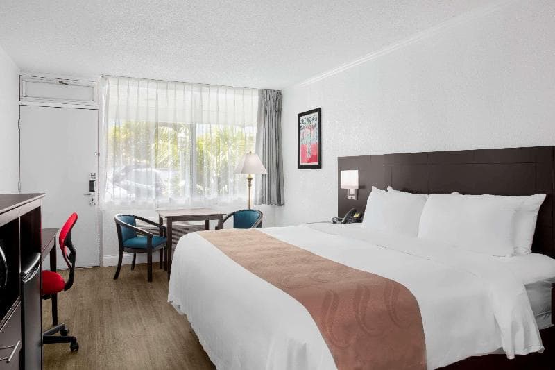 Quality Inn Miami South 4