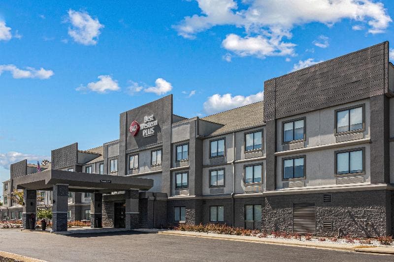 Best Western Plus Savannah Gateway 5
