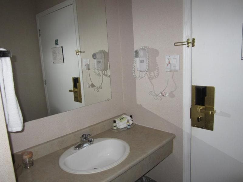 Sandman Inn & Suites Kamloops photo 1