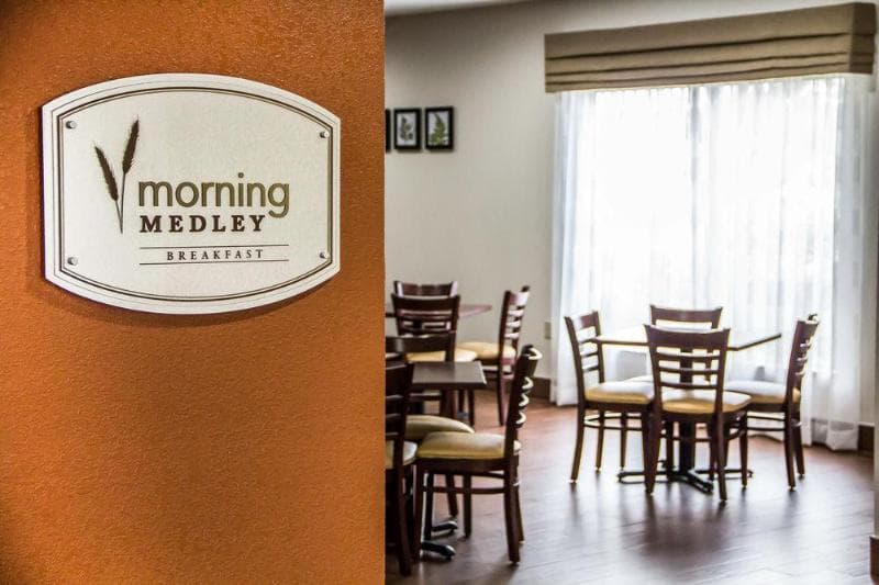 Sleep Inn & Suites 4