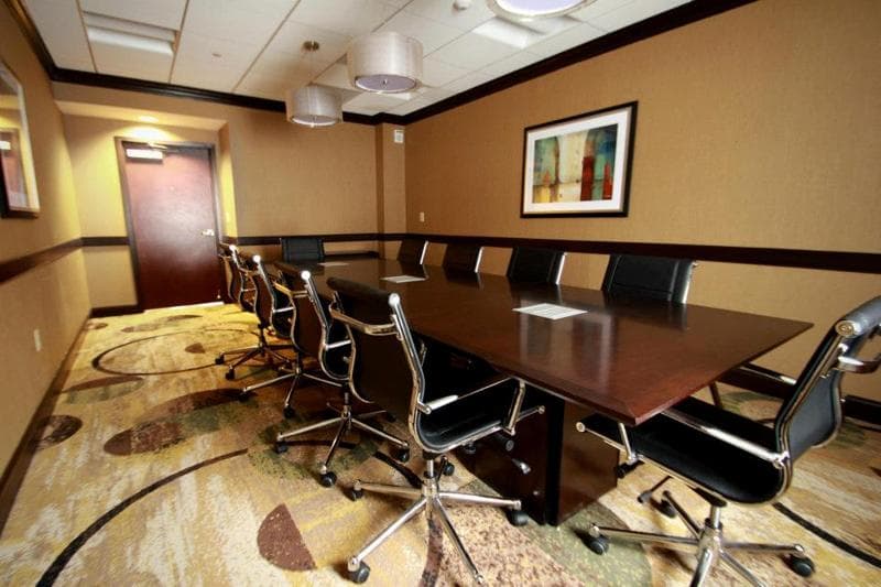 Holiday Inn Express Philadelphia-Penns Landing photo 1