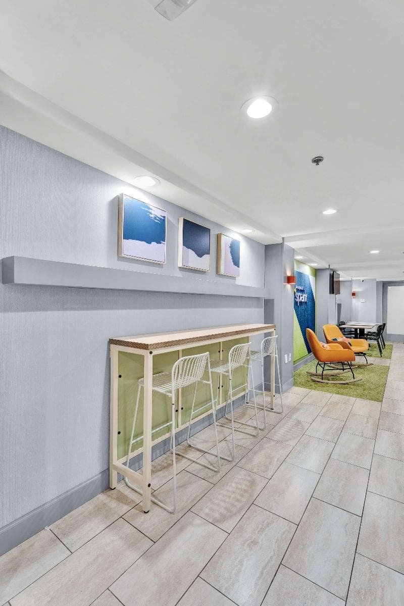 Spark By Hilton Plymouth 4