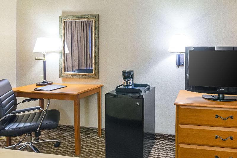 Travelodge By Wyndham Rapid City/Black Hills 3