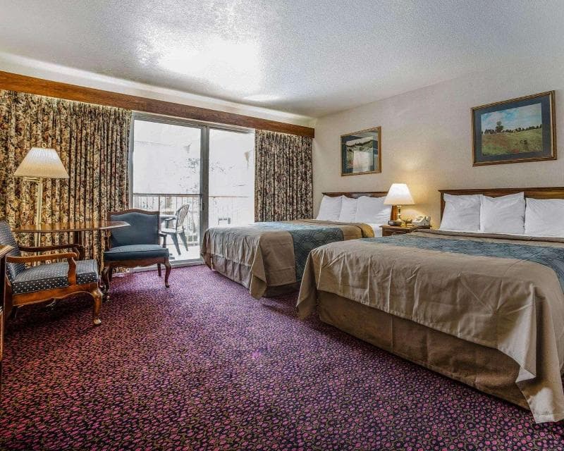 Econo Lodge Near Reno-Sparks Convention Center 3