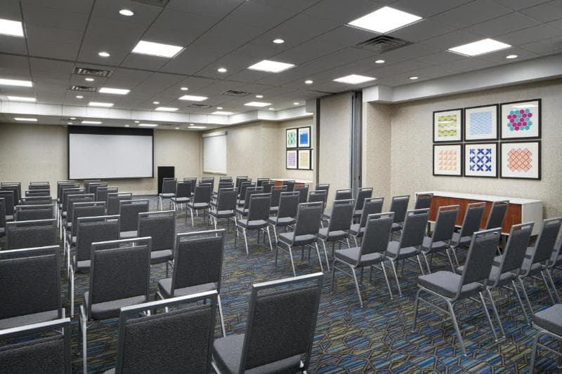 Holiday Inn Express Richmond - Downtown Richmond 4