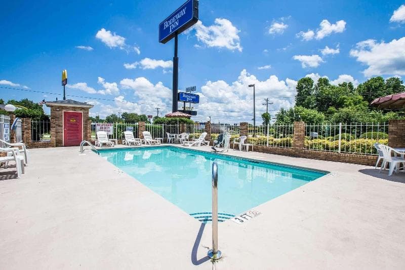 Rodeway Inn Expo Center 4