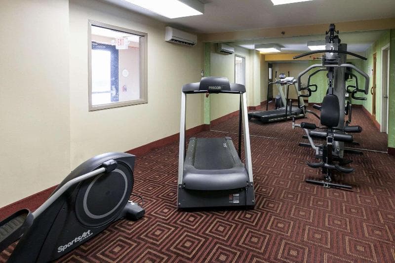 Comfort Inn & Suites Statesville - Mooresville 2