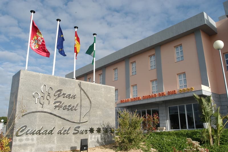 Grand Hotel Ciudad Del Sur 2