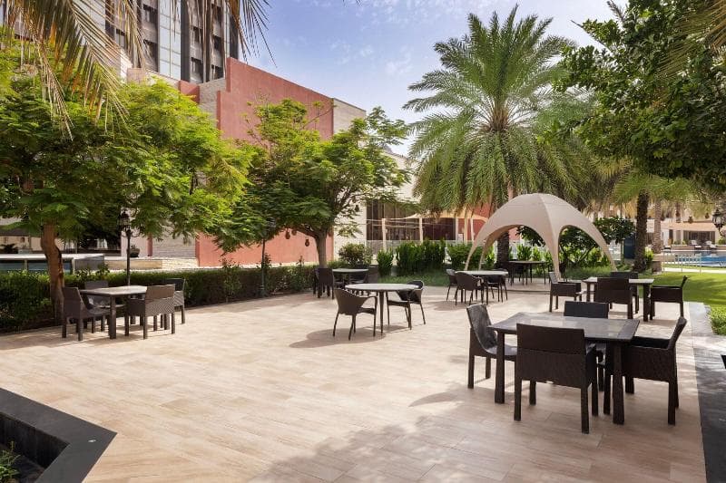 Sheraton Oman Hotel 4