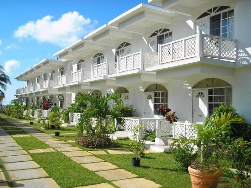 Fun Holiday Beach Resort 2
