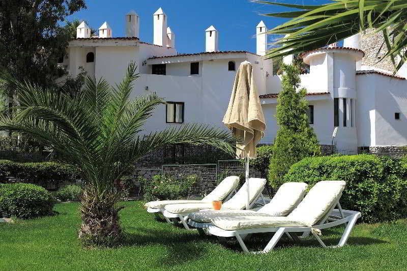 Fortuna Beach main