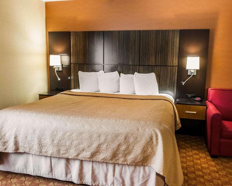 Quality Inn Franklin I-65 3