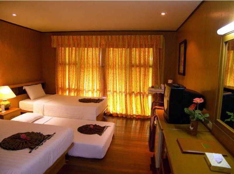 Phi Phi Banyan Villa 4