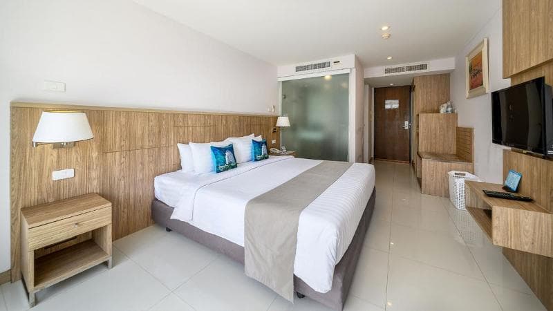Andaman Beach Suites Hotel 5