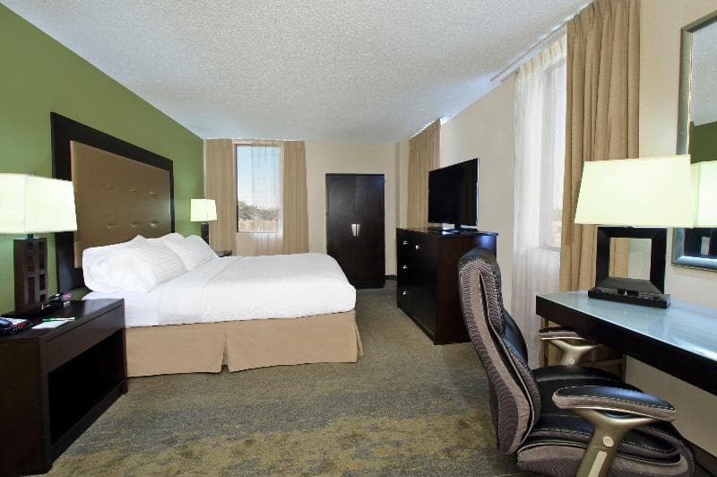 Holiday Inn Metairie New Orleans Airport 5