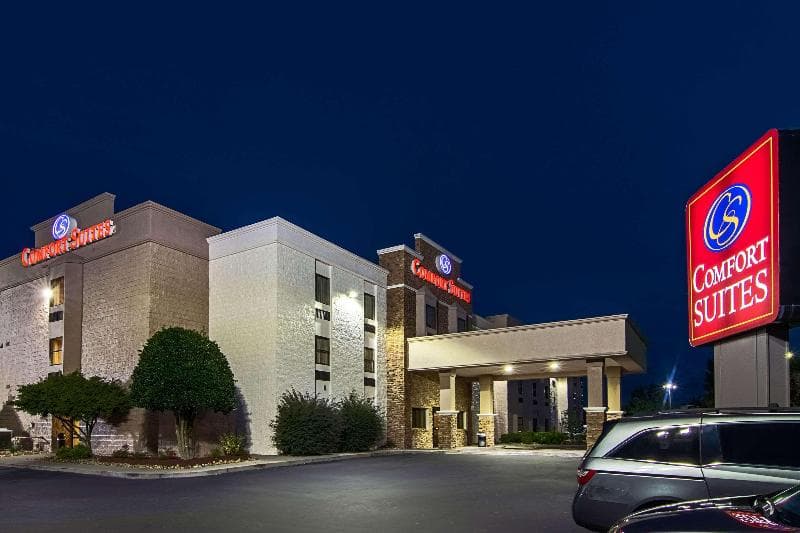 Comfort Suites Airport Alcoa 2